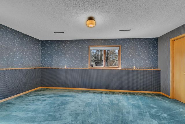 1810 11th Avenue SE, Saint Cloud, MN 56304