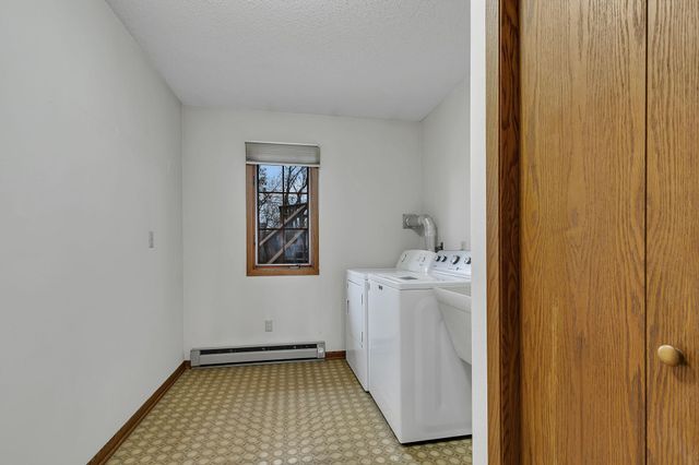 1810 11th Avenue SE, Saint Cloud, MN 56304