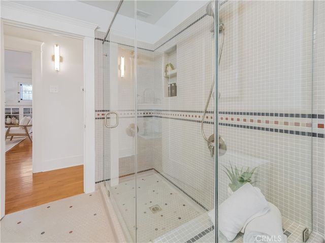 3740 E 5th Street, Long Beach, CA 90814