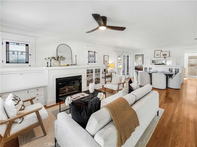 3740 E 5th Street, Long Beach, CA 90814