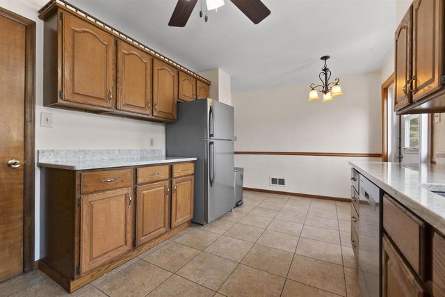 313 15TH STREET, Fond Du Lac, WI 54935