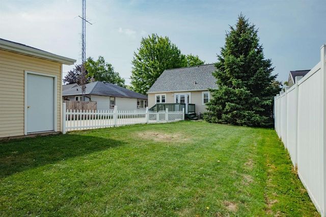 313 15TH STREET, Fond Du Lac, WI 54935