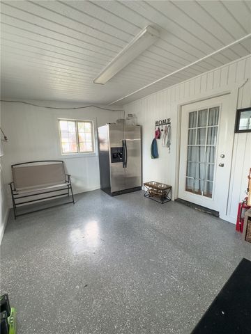 519 N 10th Street, Rogers, AR 72756