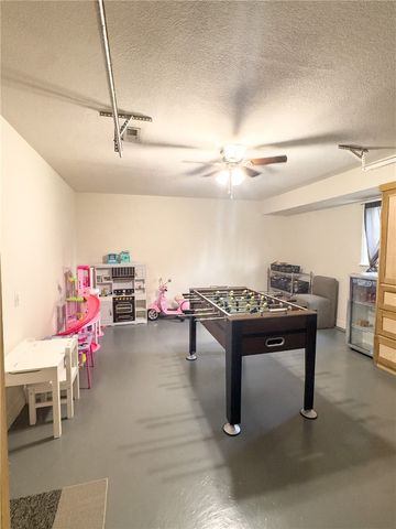 519 N 10th Street, Rogers, AR 72756