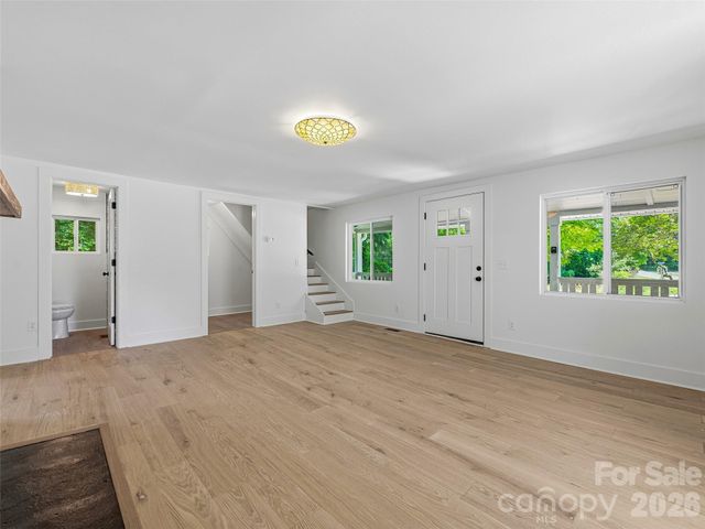 895 N Trade Street, Tryon, NC 28782