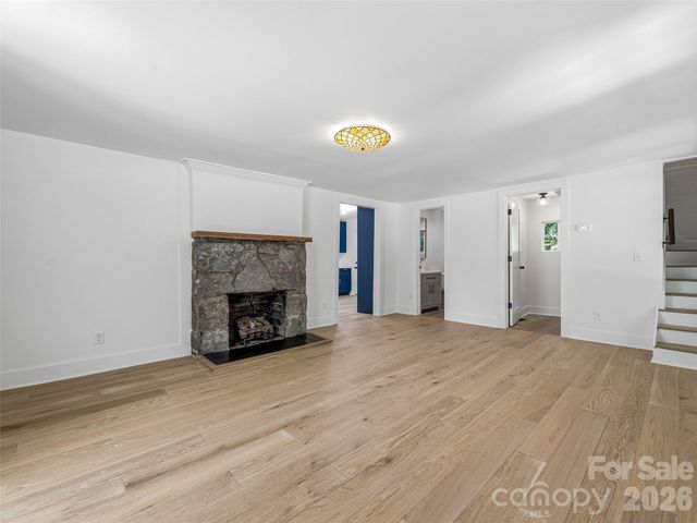 895 N Trade Street, Tryon, NC 28782