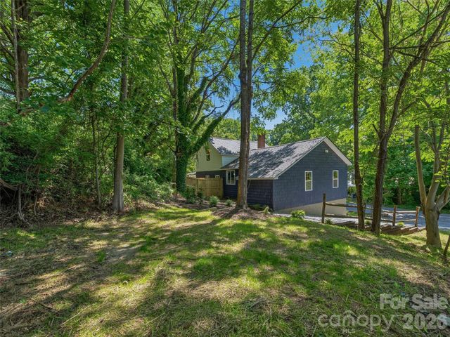 895 N Trade Street, Tryon, NC 28782