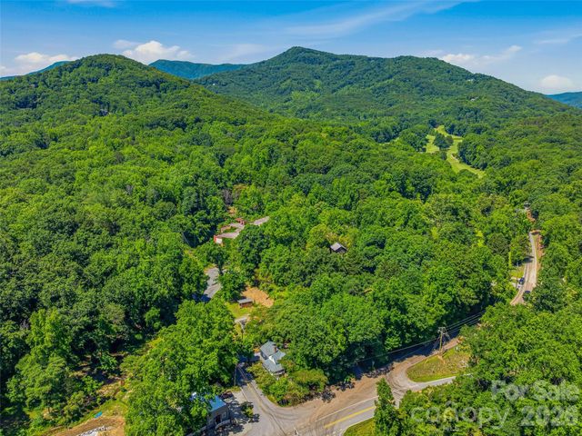 895 N Trade Street, Tryon, NC 28782