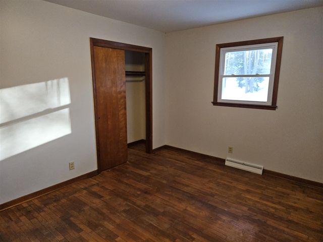 4725 E Sager Road, Hastings, MI 49058