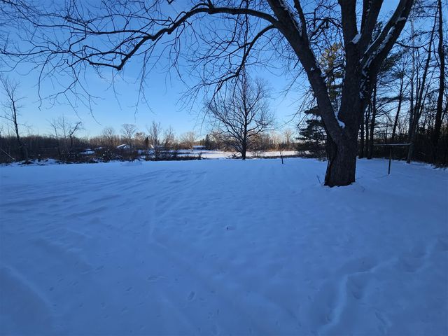 4725 E Sager Road, Hastings, MI 49058