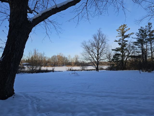 4725 E Sager Road, Hastings, MI 49058