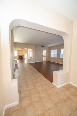 9829 Priscilla Ln, Stockton, CA 95212