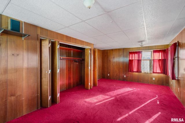 2709 16TH Street, Moline, IL 61265