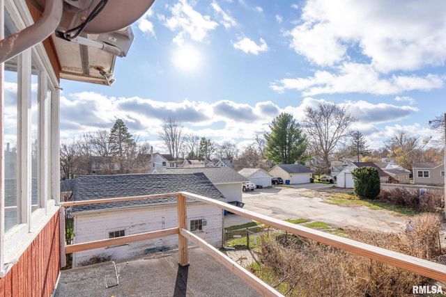 2709 16TH Street, Moline, IL 61265