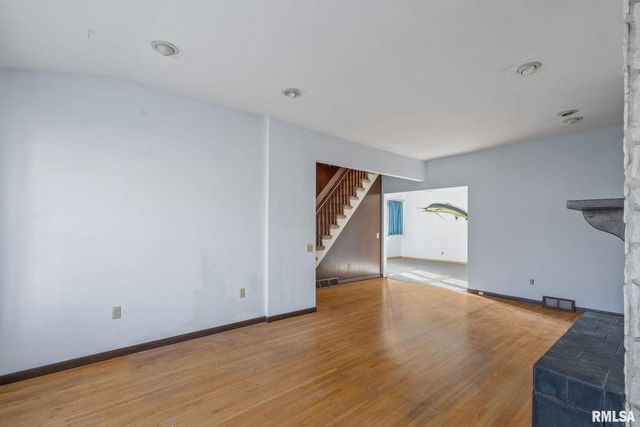 2709 16TH Street, Moline, IL 61265