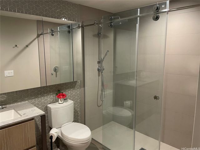 1000 Auahi Street 1906, Honolulu, HI 96814