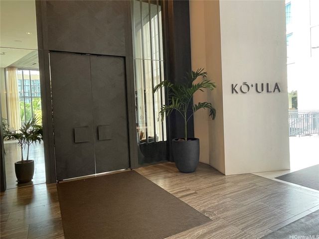 1000 Auahi Street 1906, Honolulu, HI 96814