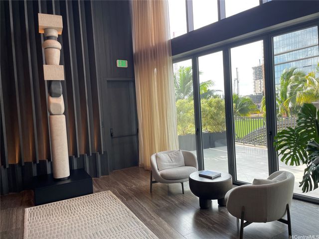 1000 Auahi Street 1906, Honolulu, HI 96814