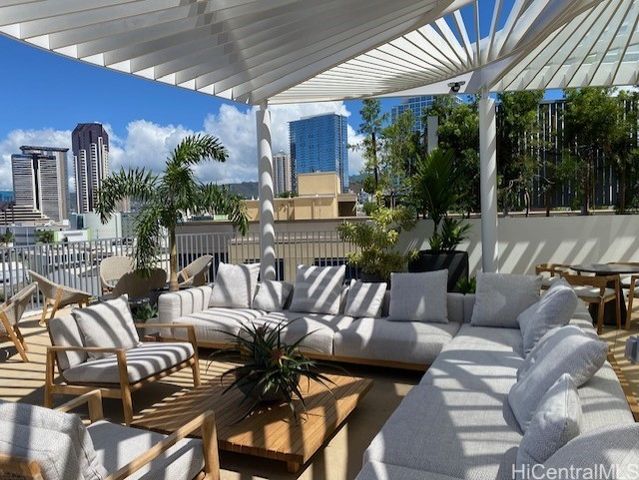 1000 Auahi Street 1906, Honolulu, HI 96814