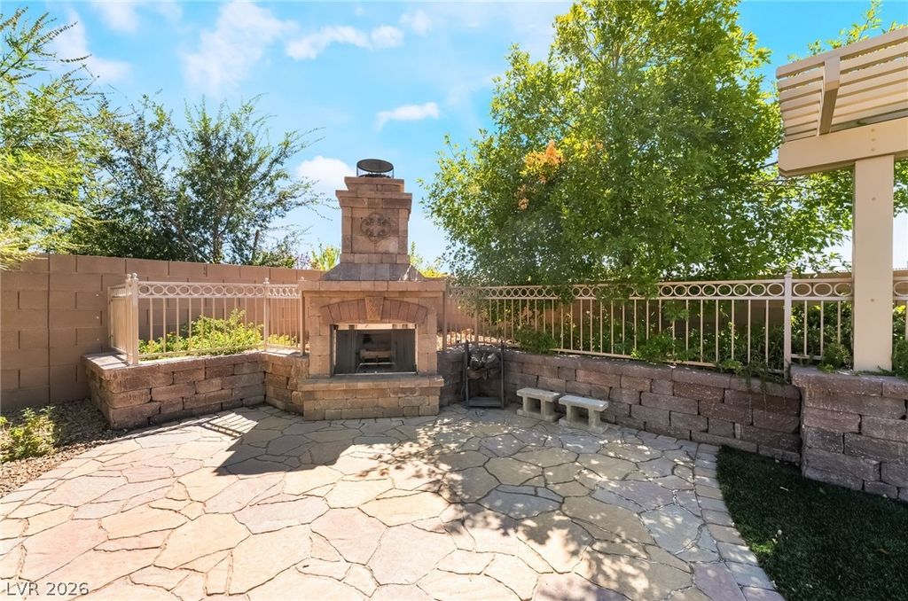 339 South Milan Street, Henderson, NV 89015 — photo 4