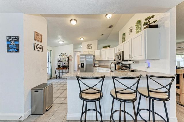 1541 LONG POND DRIVE, Valrico, FL 33594