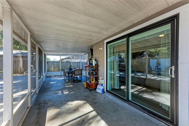 1541 LONG POND DRIVE, Valrico, FL 33594