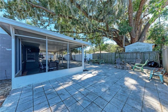 1541 LONG POND DRIVE, Valrico, FL 33594