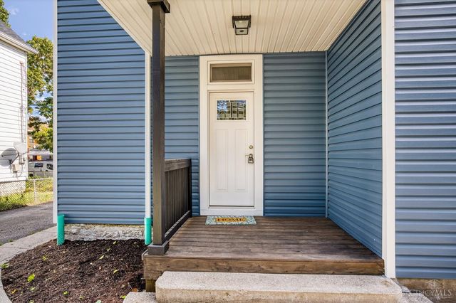 415 Arlington Avenue, Lockland, OH 45215
