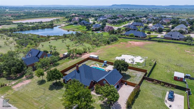 8541 Saddle Creek Road, Abilene, TX 79602