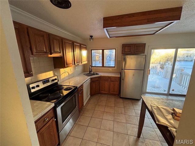 1290 Mullanphy Road, Florissant, MO 63031