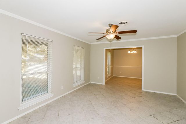 7126 Lugary Drive, Houston, TX 77036