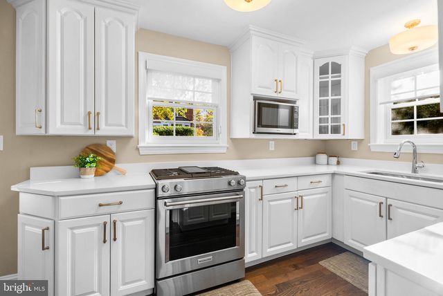 315 HILLMOOR DR, Silver Spring, MD 20901