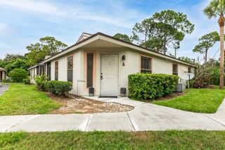 2826 Stoneway Lane A, Fort Pierce, FL 34982