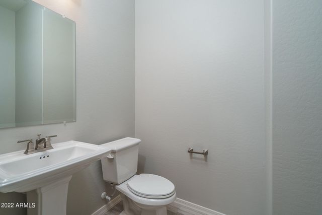 16081 W ELECTRA Lane, Surprise, AZ 85387