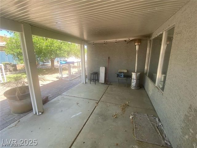 1841 Skywood Way, Las Vegas, NV 89142