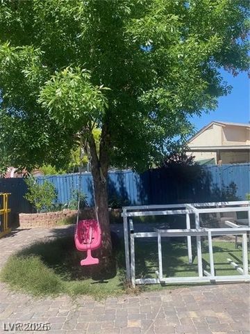 1841 Skywood Way, Las Vegas, NV 89142