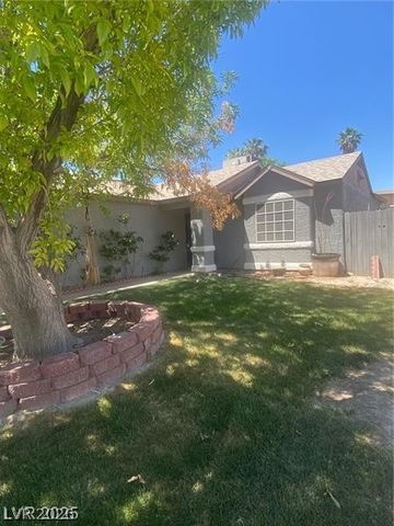 1841 Skywood Way, Las Vegas, NV 89142