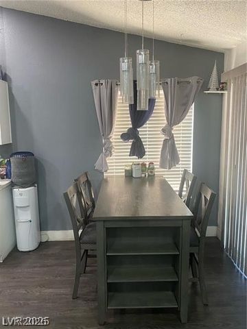 1841 Skywood Way, Las Vegas, NV 89142