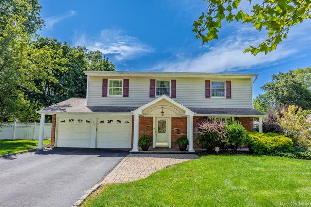 30 Kirkland Drive, Greenlawn, NY 11740