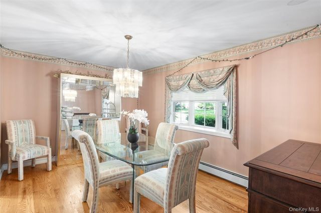 30 Kirkland Drive, Greenlawn, NY 11740