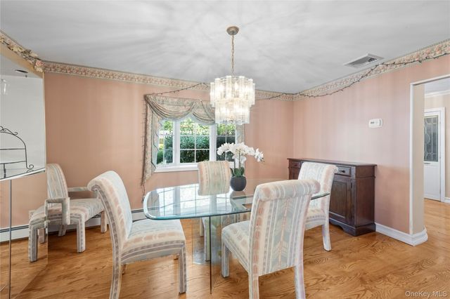 30 Kirkland Drive, Greenlawn, NY 11740