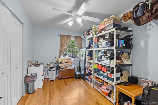 30 Kirkland Drive, Greenlawn, NY 11740