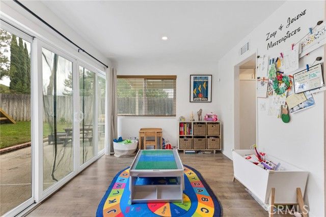 1727 Calle Zocalo, Thousand Oaks, CA 91360