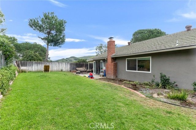 1727 Calle Zocalo, Thousand Oaks, CA 91360