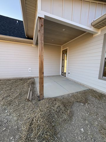 2953 Wixtown Rd, Westmoreland, TN 37186