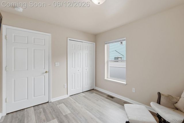 311 Ferry Avenue, Pontiac, MI 48341
