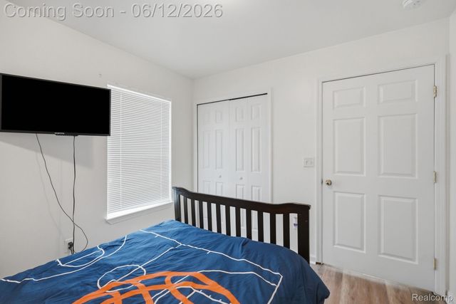 311 Ferry Avenue, Pontiac, MI 48341