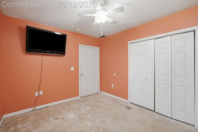 311 Ferry Avenue, Pontiac, MI 48341