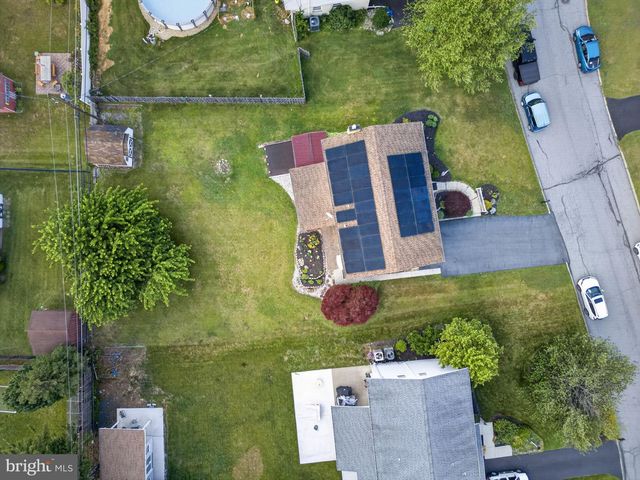 34 S 41ST ST S, Allentown, PA 18104