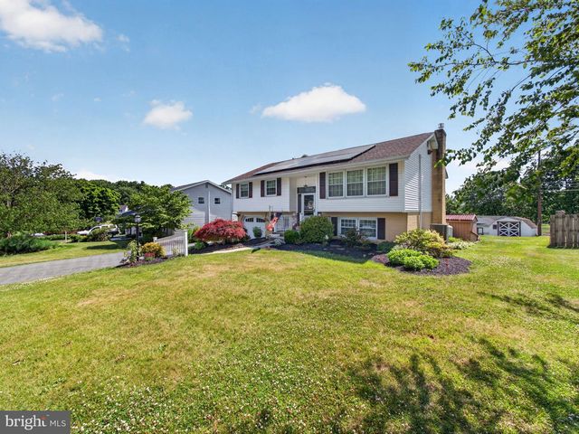 34 S 41ST ST S, Allentown, PA 18104